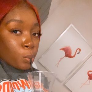 Meet your Posher, Jasmine